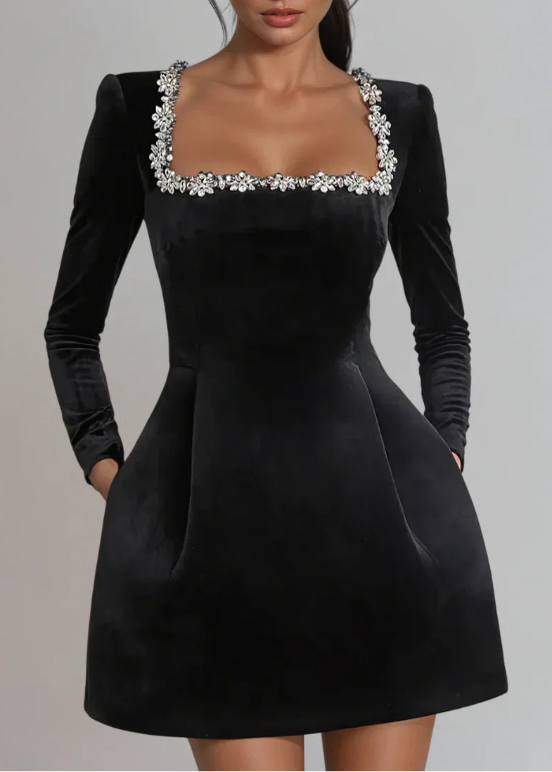 Fiona | Elegant Velvet Dress
